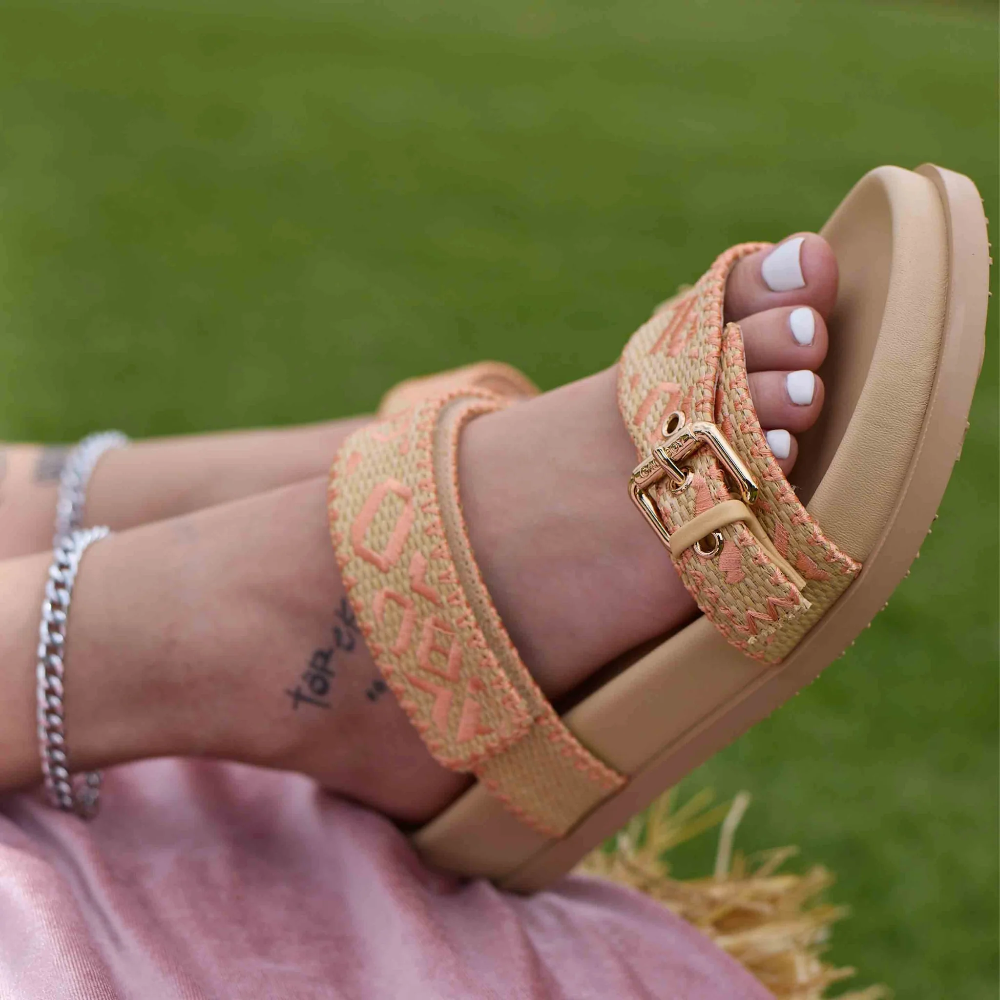CULTURE MULE SANDALS - Image 4