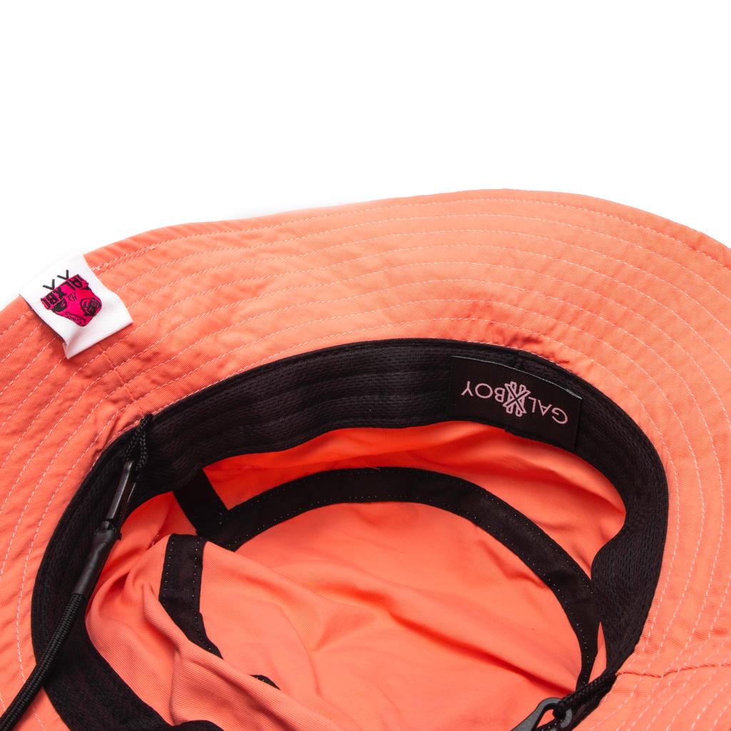 ESSENTIAL BUCKET HATS - Image 3